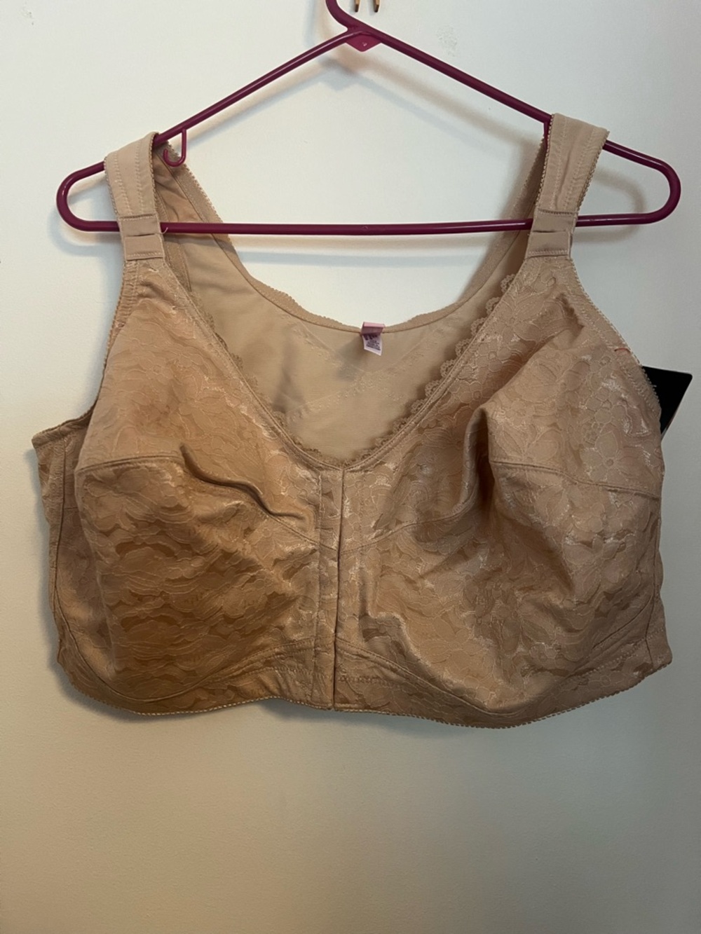 Lace-Overlay Full Coverage Comfort Bra in Beige
